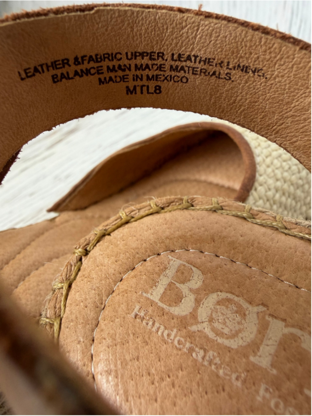 Women's Born Wedge Sandals Size 7 Beige and Brown - Picture 8 of 9